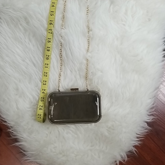 Clutch - Picture 4 of 7